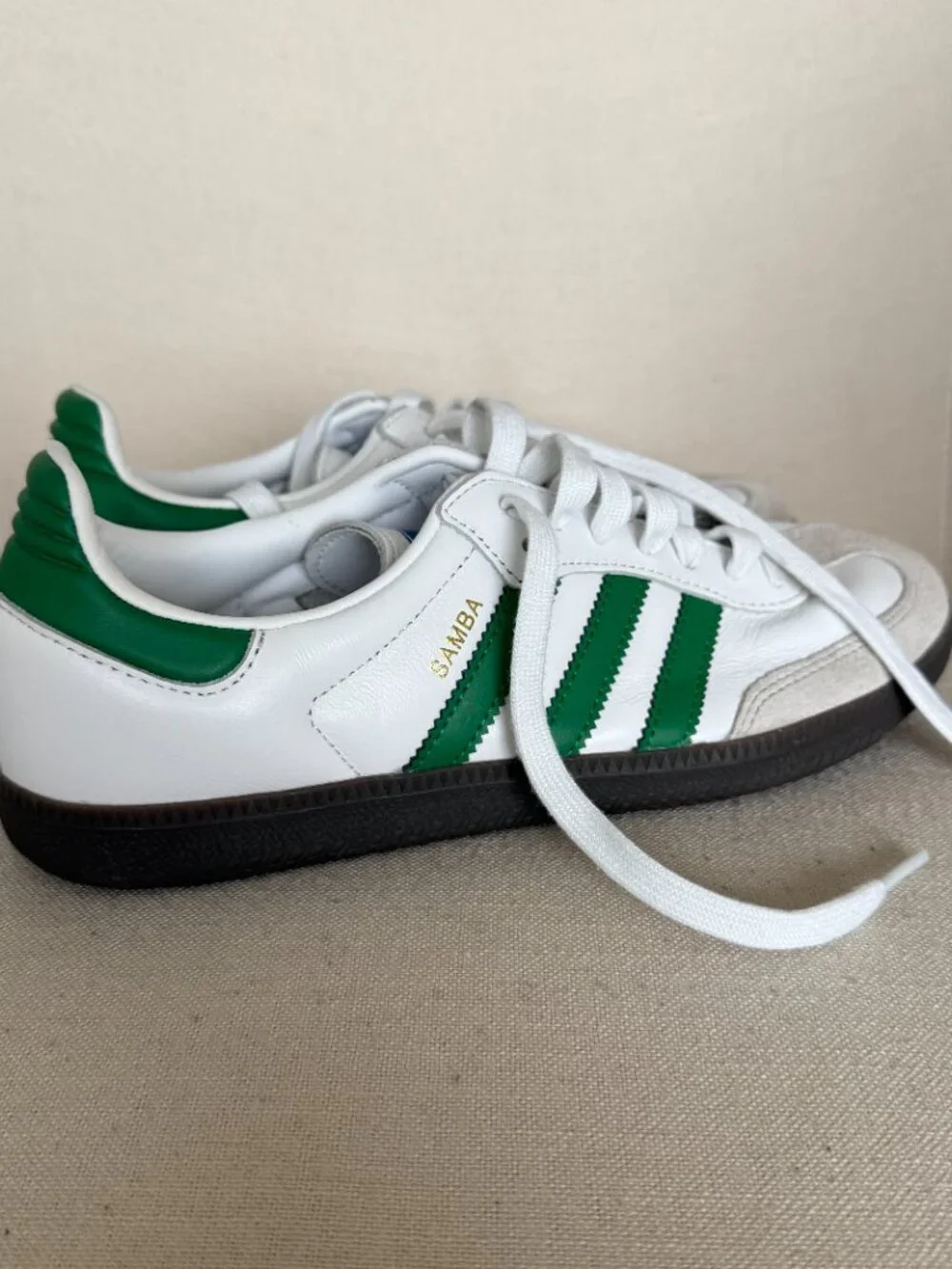 Adidas Samba - Men's US 6 / Women's 7.5 - Picture 9 of 12